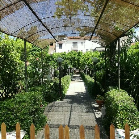 Il Giardino Degli Agrumi 卡塞塔 外观 照片