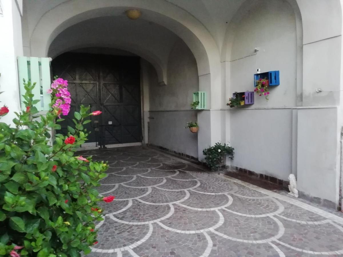 Il Giardino Degli Agrumi 卡塞塔 外观 照片