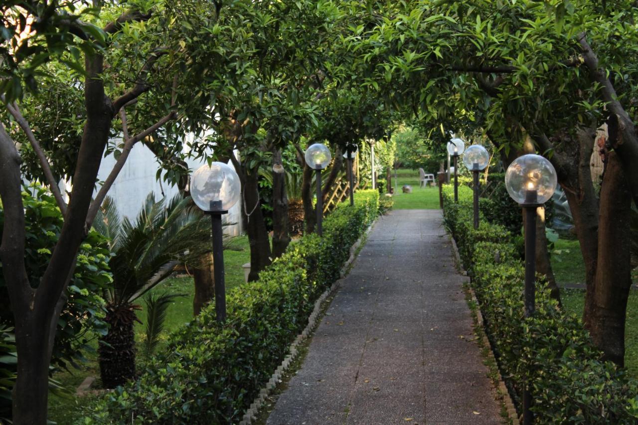 Il Giardino Degli Agrumi 卡塞塔 外观 照片