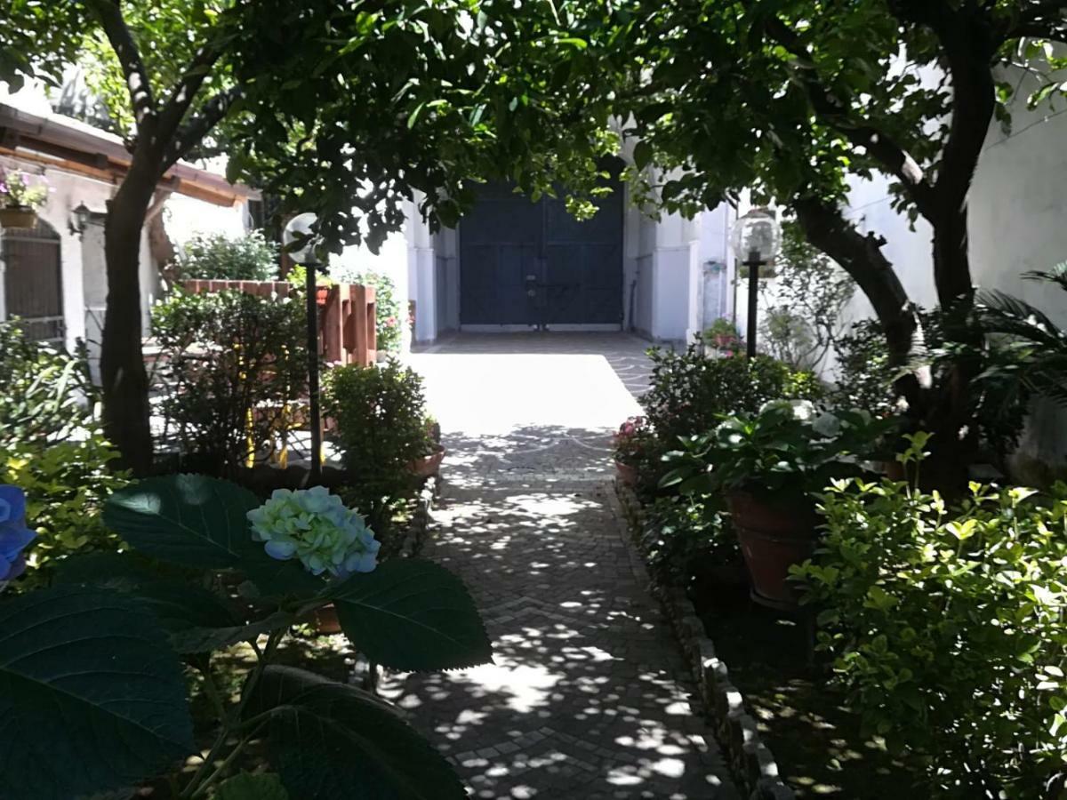 Il Giardino Degli Agrumi 卡塞塔 外观 照片